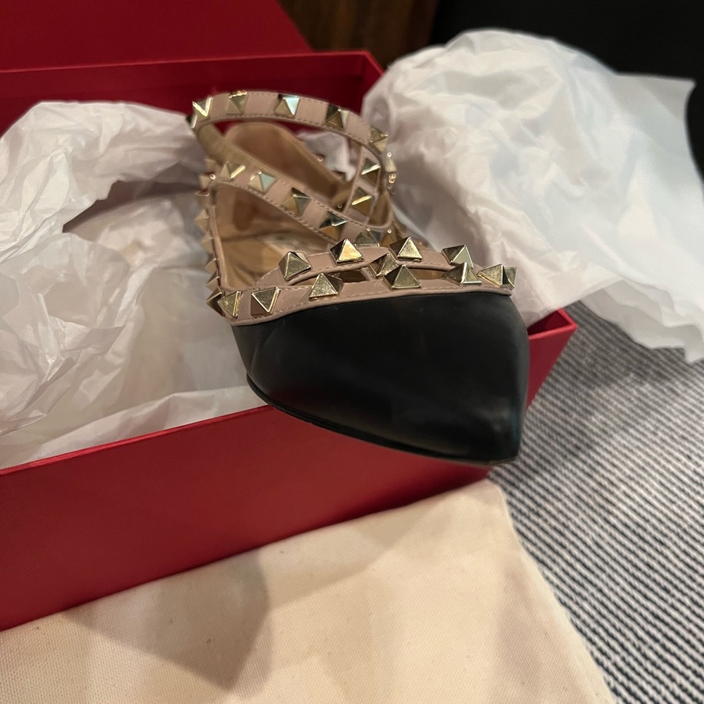Valentino ballerina flats black w/ tan LIKE NEW - Picture 12 of 14